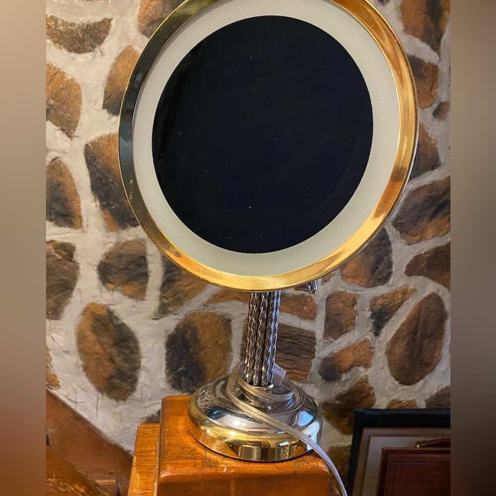 Heavy Vintage Lighted 5X Magnifying Makeup Vanity Mirror Brass Cane & Reed  16"